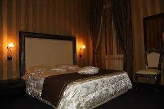 Domus Romantica Guest House